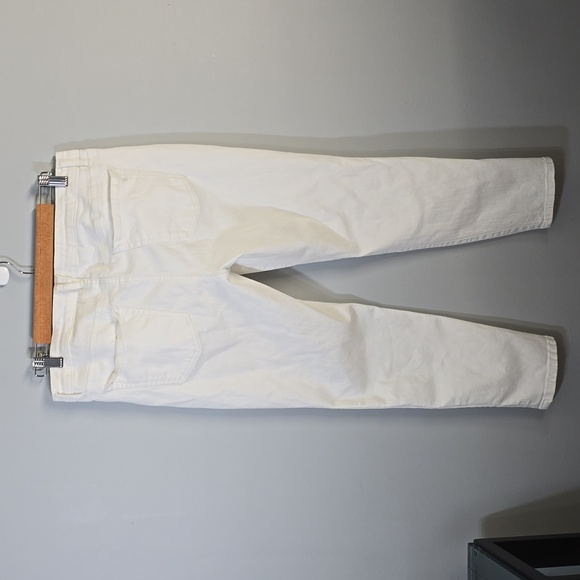 Jessica Simpson Jeans Women's Size 12 White Rolled crop Skinny White Jeans - Picture 2 of 11